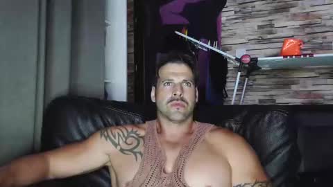 Snapshot of bigboyband chatting on 09/09/25, 07:02 Bigboyband online show from 09/09/25, 07:02