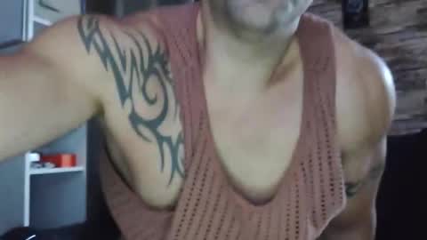 Snapshot of bigboyband chatting on 11/27/25, 01:46 Bigboyband online show from 11/27/25, 01:46