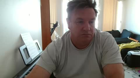 bigboybenny176 online show from 04/18/26, 03:43