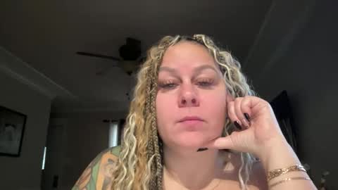 BIG BREAST SABRINA online show from 03/17/26, 01:36