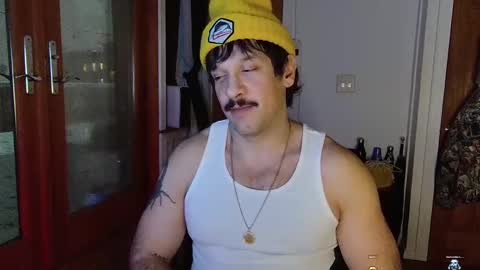 Snapshot of bigbro42069 chatting on 02/12/25, 02:35 BigBro online show from 02/12/25, 02:35