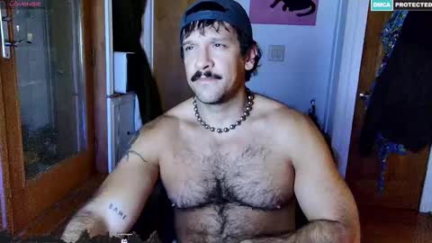 Snapshot of bigbro42069 chatting on 11/10/25, 03:16 BigBro online show from 11/10/25, 03:16