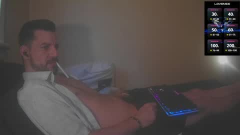 Jon - Im Straight online show from 04/29/26, 04:33
