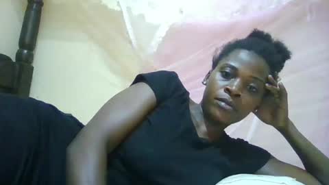 bigclit_bae22 online show from 06/13/26, 01:09