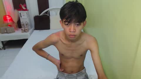 bigcock_kerbzz online show from 11/12/25, 01:00