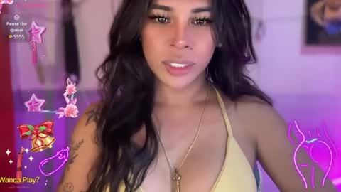 queen amanda online show from 12/14/24, 12:33