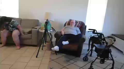 Craig online show from 10/16/25, 05:25