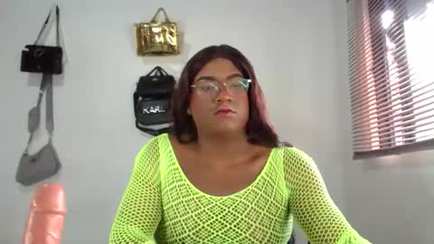 cristina online show from 09/28/25, 05:40