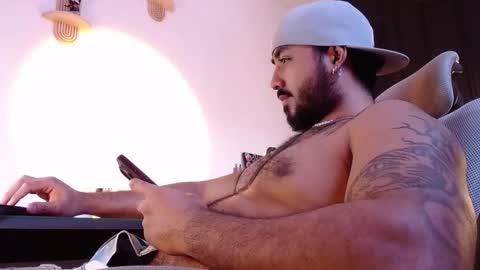 Nate online show from 10/04/25, 01:20