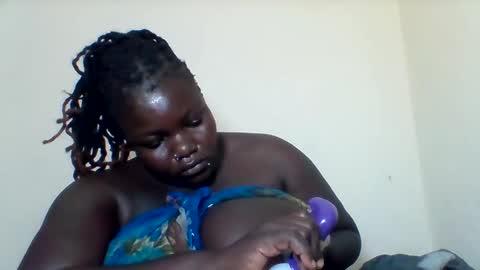 Snapshot of bigdarkass chatting on 01/28/25, 12:26 VIOLET online show from 01/28/25, 12:26