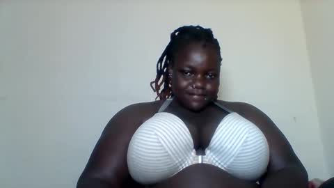 Snapshot of bigdarkass chatting on 02/12/25, 09:43 VIOLET online show from 02/12/25, 09:43