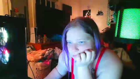 bigdick10456631652 online show from 12/04/25, 11:41