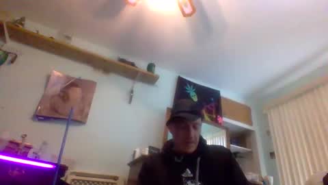 Snapshot of bigdickdaddy7201979564868 chatting on 11/28/25, 06:43 bigdickdaddy7201979564868 online show from 11/28/25, 06:43