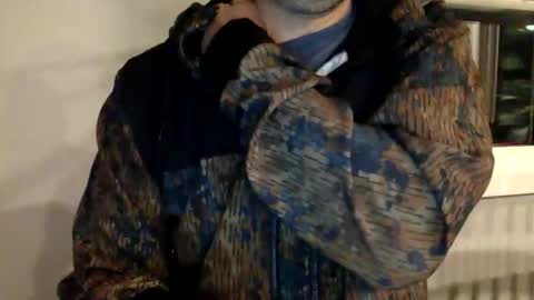 Snapshot of bigdickshowoff9877 chatting on 02/06/26, 06:51 Bigdickshowoff9877 online show from 02/06/26, 06:51