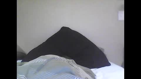 Snapshot of bigdoublee chatting on 12/21/25, 10:22 bigdoublee online show from 12/21/25, 10:22