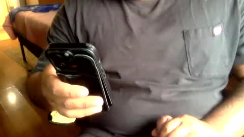 Snapshot of bigdrewdoza223 chatting on 10/07/25, 05:32 bigdrewdoza223 online show from 10/07/25, 05:32