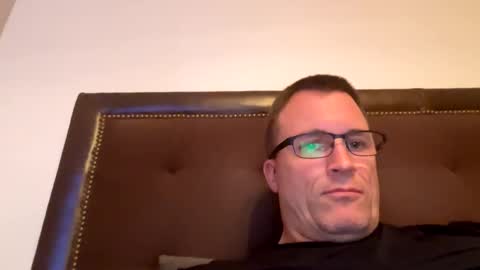 Snapshot of bigger22332233 chatting on 12/10/24, 01:22 bigger22332233 online show from 12/10/24, 01:22