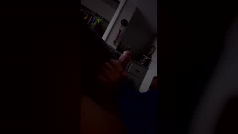 Snapshot of biggthing111 chatting on 03/30/26, 02:23 biggthing111 online show from 03/30/26, 02:23