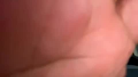 Snapshot of bigguunn chatting on 02/03/25, 11:36 bigguunn online show from 02/03/25, 11:36