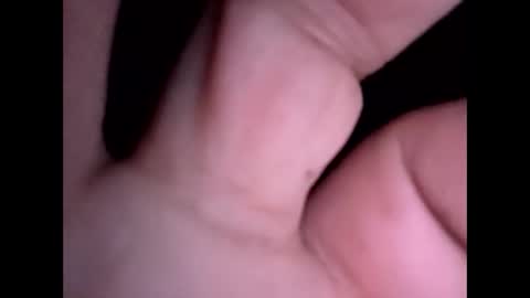 Snapshot of bigguunn chatting on 12/22/25, 01:41 bigguunn online show from 12/22/25, 01:41