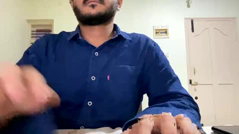 bighandsomesatisfy online show from 01/01/25, 12:55