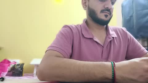 bighandsomesatisfy online show from 03/12/26, 04:02