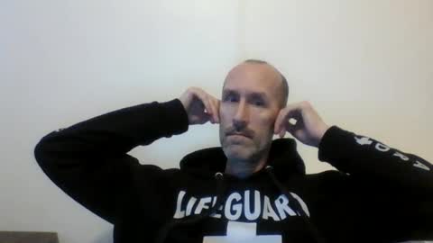 Snapshot of bighugemouthful chatting on 12/07/24, 03:58 Chaz online show from 12/07/24, 03:58