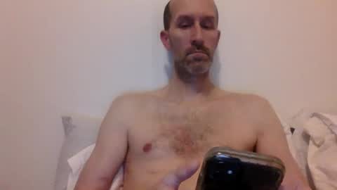 Snapshot of bighugemouthful chatting on 12/21/24, 03:14 Chaz online show from 12/21/24, 03:14