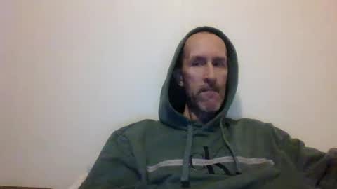 Snapshot of bighugemouthful chatting on 02/18/25, 01:32 Chaz online show from 02/18/25, 01:32