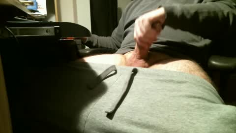 Snapshot of bigj0606 chatting on 12/12/24, 06:25 Big John online show from 12/12/24, 06:25