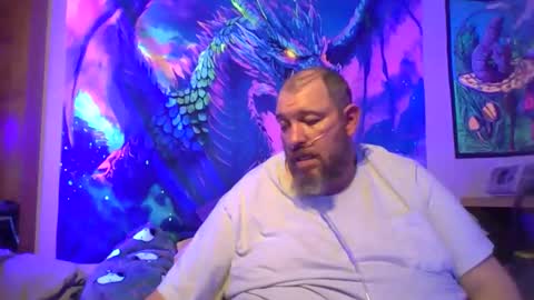 bigman42of0rlife online show from 04/15/26, 08:54