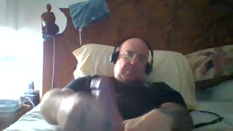 bigmike197167 online show from 05/14/26, 08:32
