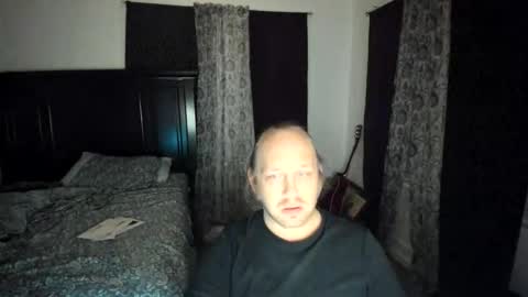 bigmike20129020 online show from 02/15/26, 10:03