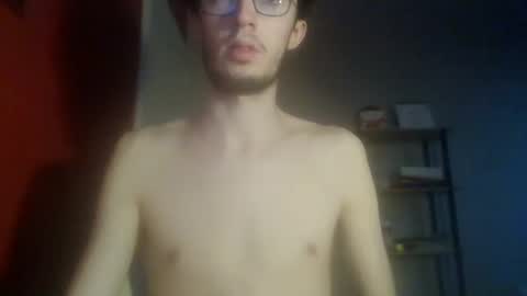 Snapshot of bignlouis chatting on 03/07/25, 05:17 Nicolas online show from 03/07/25, 05:17