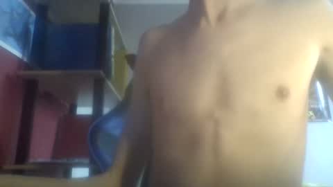 Snapshot of bignlouis chatting on 04/13/26, 12:43 Nicolas online show from 04/13/26, 12:43