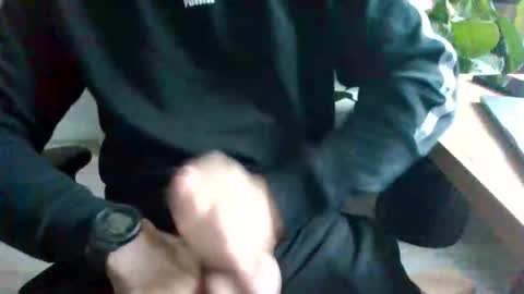 bigpolishdick12345 online show from 10/08/25, 09:40