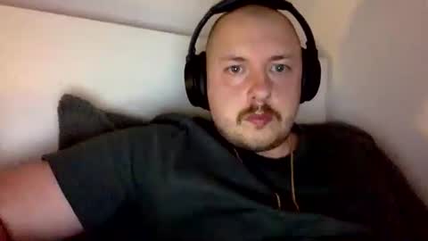 Snapshot of bigpoppagreg77777 chatting on 11/04/25, 04:39 Greg online show from 11/04/25, 04:39