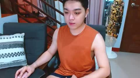 Snapshot of bigshowforyouxx chatting on 11/03/25, 01:23 Jay online show from 11/03/25, 01:23