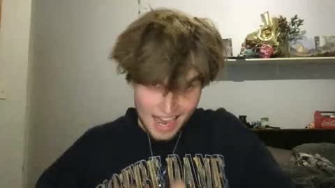 Snapshot of bigskinnyboyshh chatting on 10/24/25, 12:08 bigskinnyboyshh online show from 10/24/25, 12:08