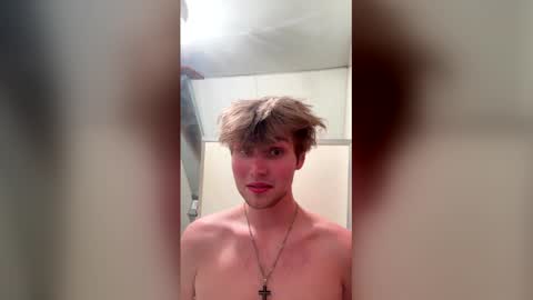 Snapshot of bigskinnyboyshh chatting on 02/25/26, 05:39 bigskinnyboyshh online show from 02/25/26, 05:39