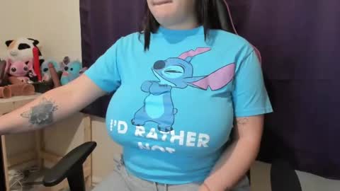 Snapshot of bigt3ti chatting on 01/11/25, 01:59 Nubia online show from 01/11/25, 01:59