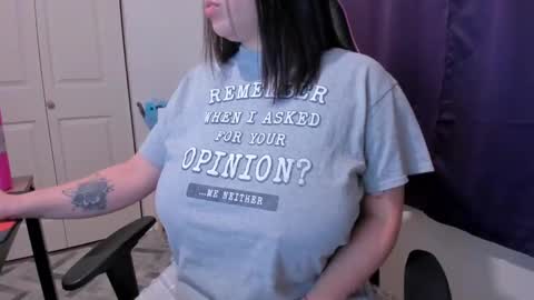 Snapshot of bigt3ti chatting on 01/23/25, 08:57 Nubia online show from 01/23/25, 08:57