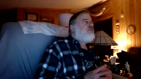 Snapshot of bigthicksatisfying2 chatting on 06/18/26, 05:41 bigthicksatisfying2 online show from 06/18/26, 05:41