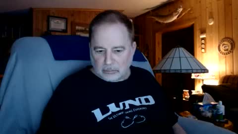 Snapshot of bigthicksatisfying2 chatting on 07/15/26, 04:40 bigthicksatisfying2 online show from 07/15/26, 04:40