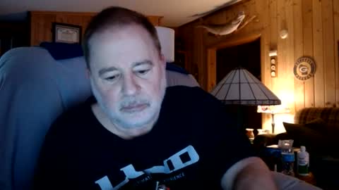 Snapshot of bigthicksatisfying2 chatting on 07/17/26, 01:01 bigthicksatisfying2 online show from 07/17/26, 01:01