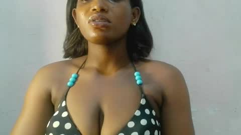 bigtits_giina online show from 08/01/26, 02:49