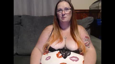 Kim online show from 09/30/25, 03:55