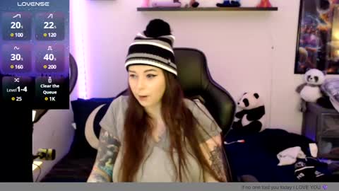 Nichole lights online show from 01/31/25, 09:37