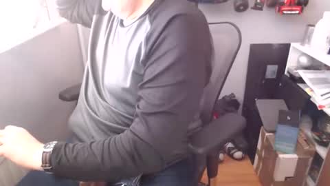 bigtone2_1968 online show from 04/16/26, 08:37