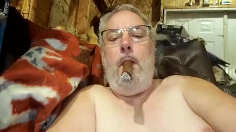 Snapshot of biguy121971 chatting on 03/01/26, 08:27 Biguy52 online show from 03/01/26, 08:27